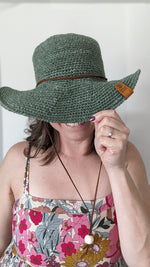 Load image into Gallery viewer, Olive Bemidji Sunhat
